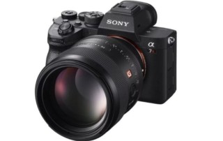 Sony α7R IV